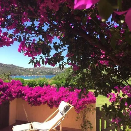 Holiday home Il Bouganville A 150m Dalla Con Vista Sulla Splendida Baia Di Porto Raphael *