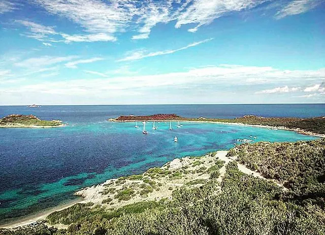Il Bouganville A 150m Dalla Con Vista Sulla Splendida Baia Di Porto Raphael Hébergement de vacances *